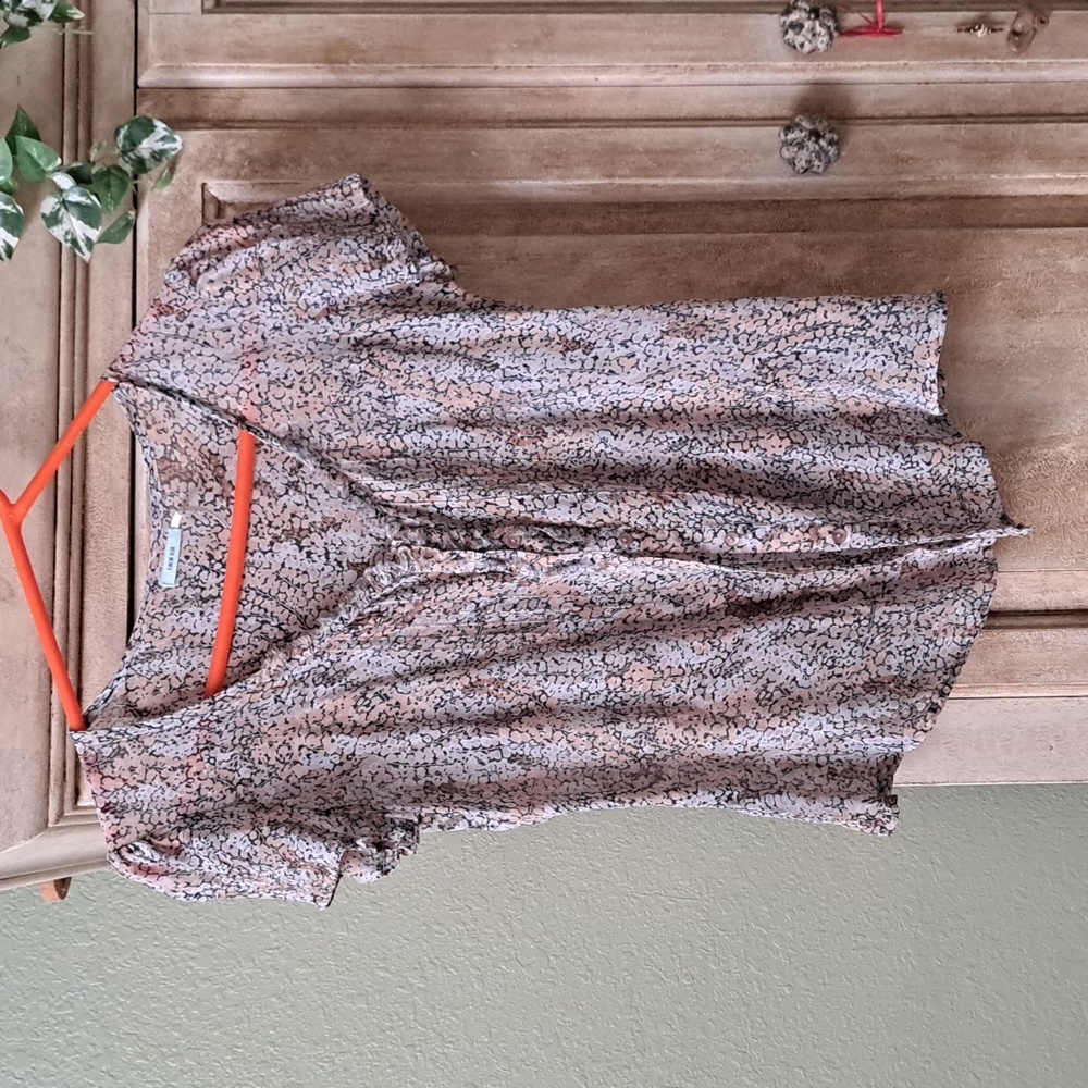 Button done blouse